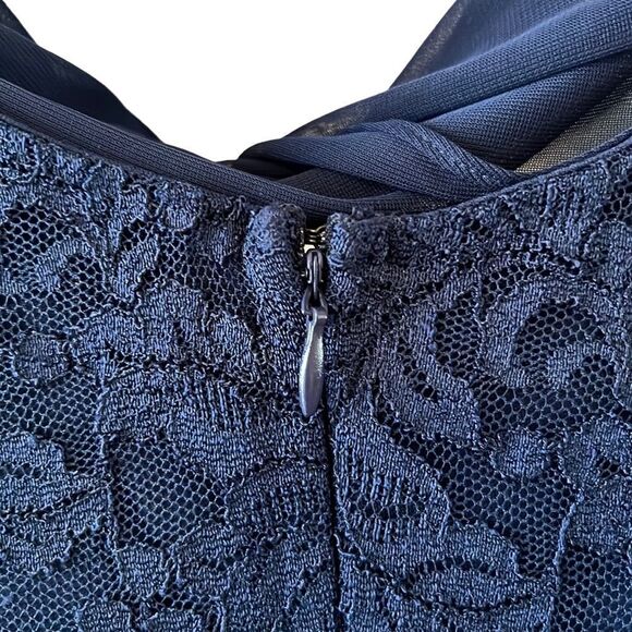 NEW Marina Navy Blue Lace Floor Length Formal Event Evening Dress Sz 6 - Picture 13 of 15